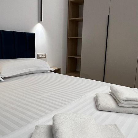 Tirana Central Apartments ภายนอก รูปภาพ