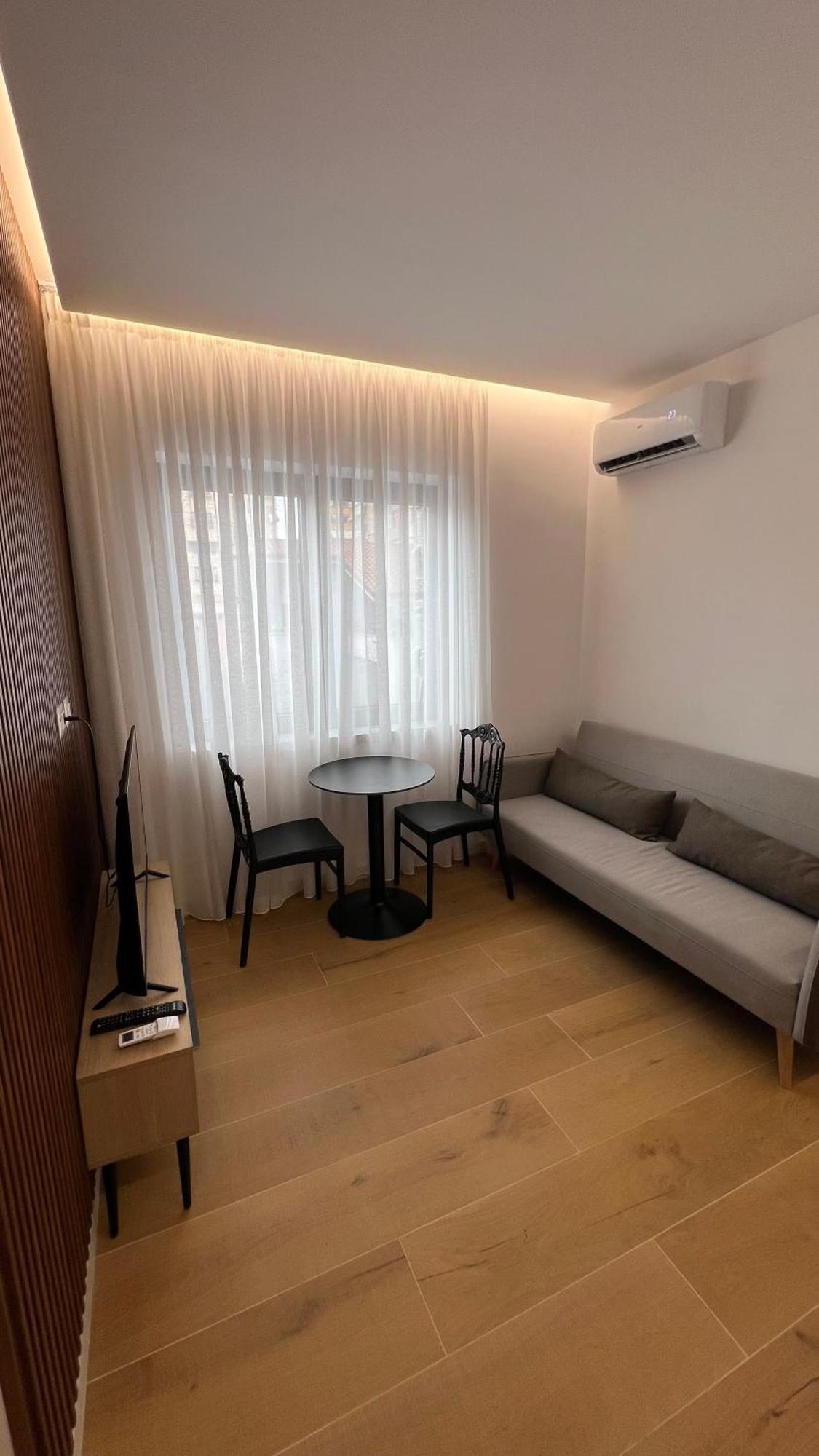 Tirana Central Apartments ภายนอก รูปภาพ