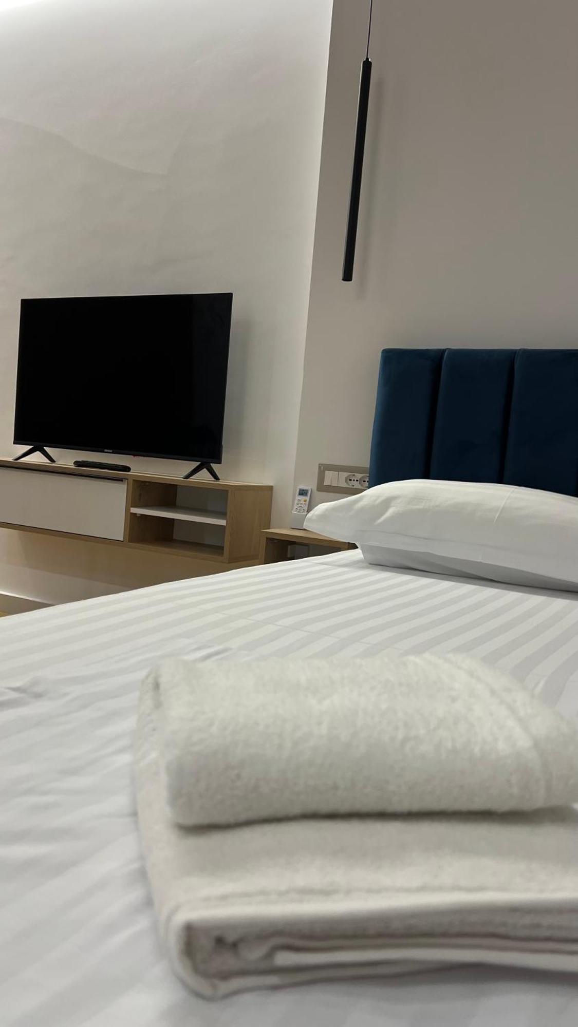Tirana Central Apartments ภายนอก รูปภาพ